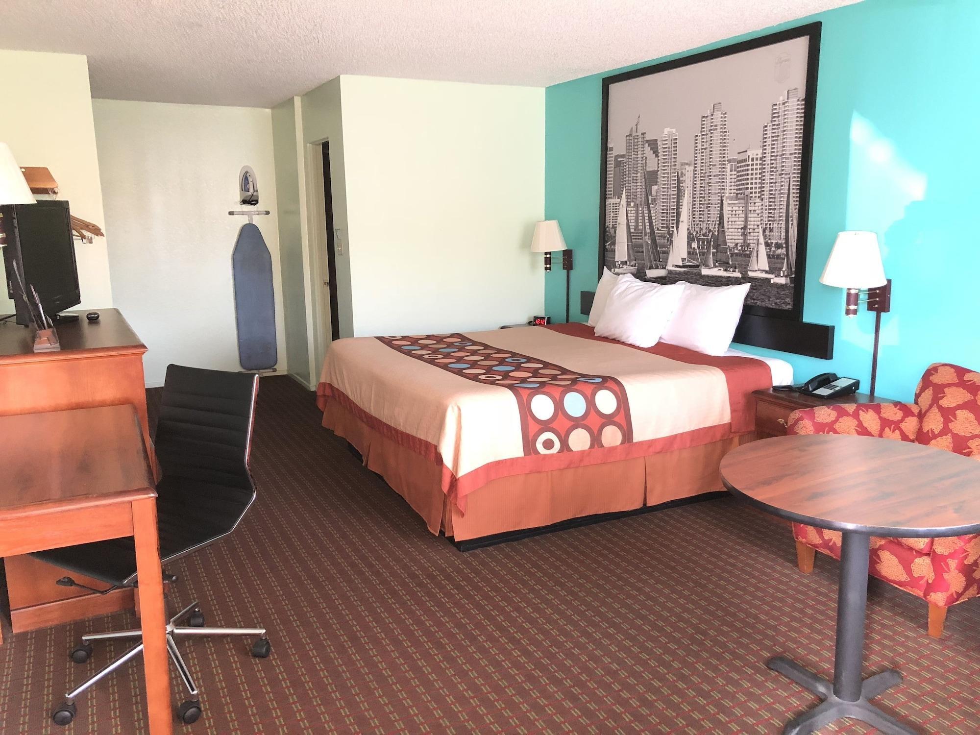 Super 8 By Wyndham