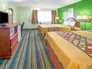 Super 8 By Wyndham 2*